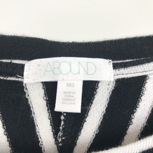 Nordstrom Abound Oversized Striped Sweater - Picture 5 of 6
